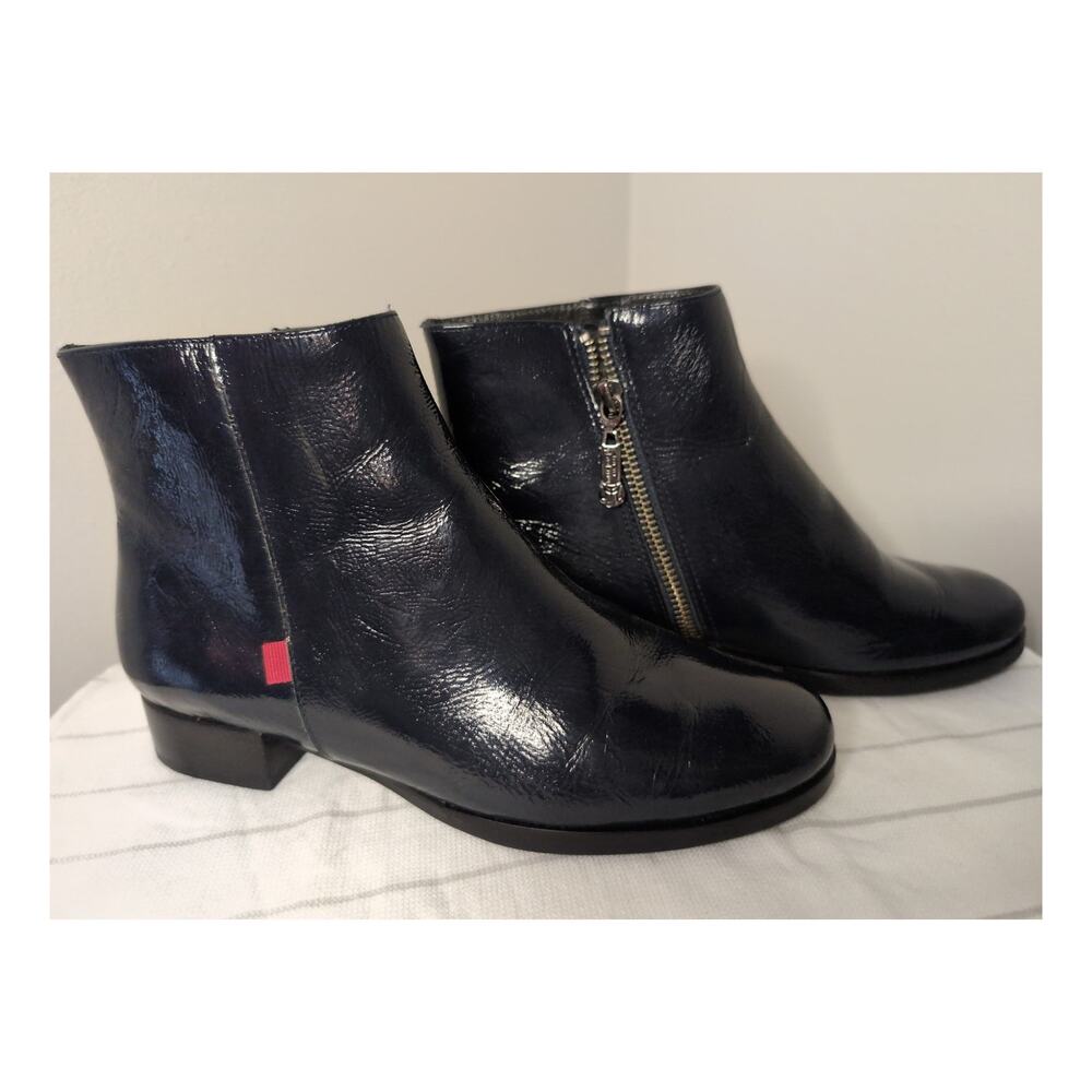 Marc Joseph Lafayette leather navy blue zip up booties sz 6